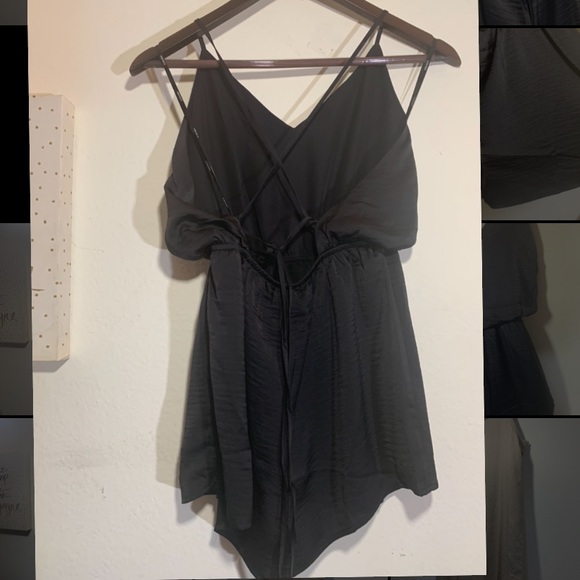 Black romper with open back size small - Picture 5 of 15